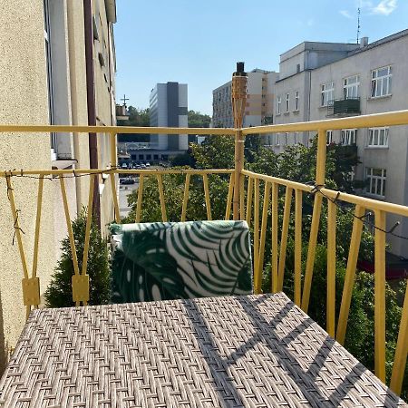 Apartament Przy Plazy W Centrum Gdyni - Prywatny Parking! Gdynia Exteriör bild