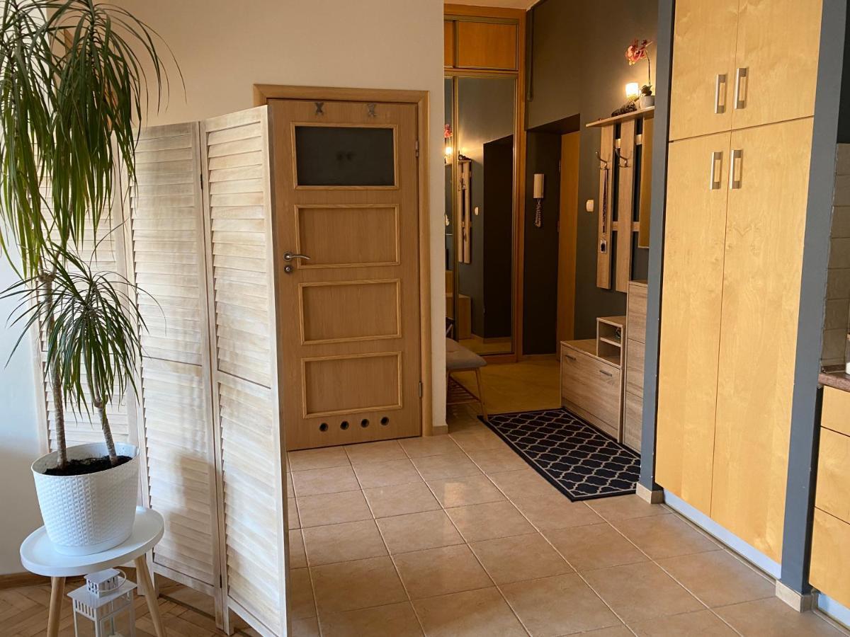 Apartament Przy Plazy W Centrum Gdyni - Prywatny Parking! Gdynia Exteriör bild