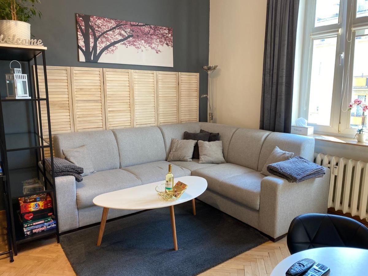 Apartament Przy Plazy W Centrum Gdyni - Prywatny Parking! Gdynia Exteriör bild