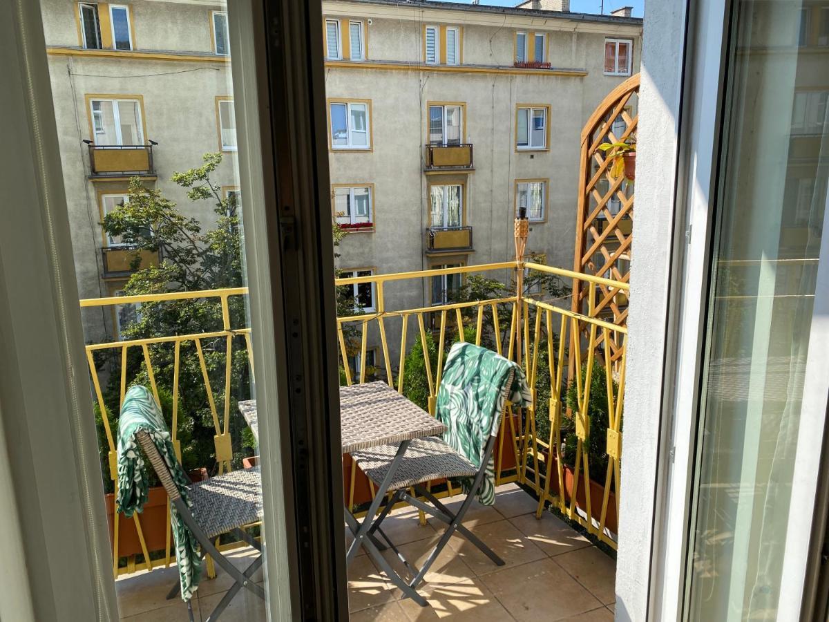Apartament Przy Plazy W Centrum Gdyni - Prywatny Parking! Gdynia Exteriör bild